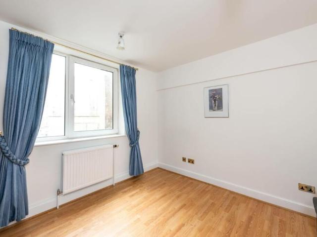 North Woolwich, London E16, 2 bed flat to rent, £1,699 pcm | PrimeLocation