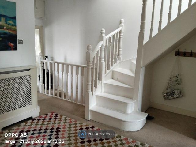 North Worple Way, London SW14, 3 bed maisonette to rent, £2,784 pcm | PrimeLocation