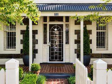 North Adelaide Lifestyle, Without the Hassle Character Villa on a Leafy City Fringe Street