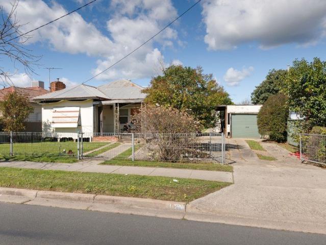 NORTH ALBURY Flat Block with future Potential