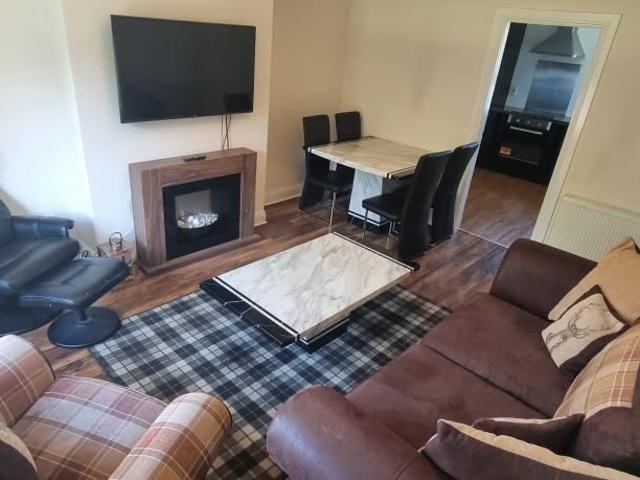 North Anderson Drive, Aberdeen AB16, 3 bed flat to rent, £850 pcm | PrimeLocation