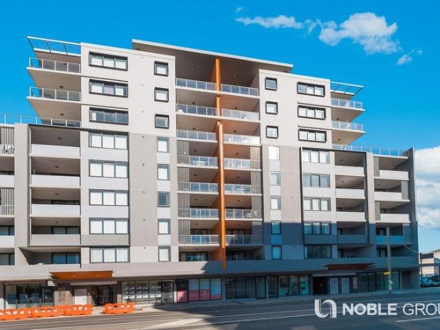North Aspect Modern Unit in Prime Locale