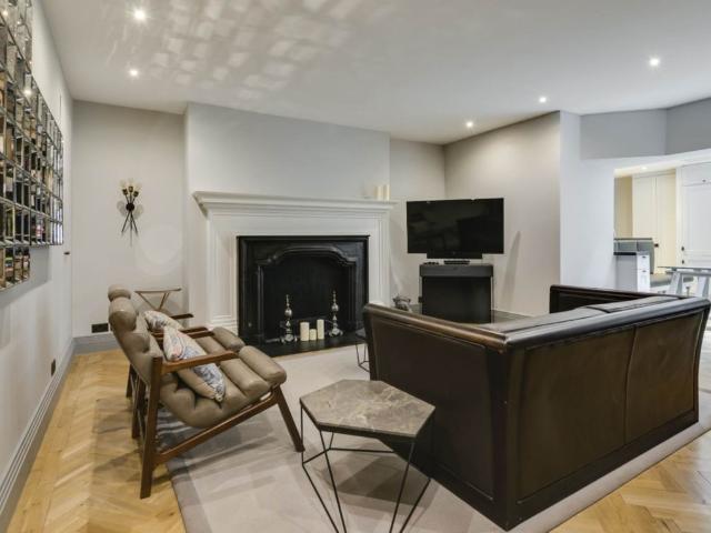 North Audley Street, Mayfair W1K, 3 bed flat to rent, £15,470 pcm | PrimeLocation