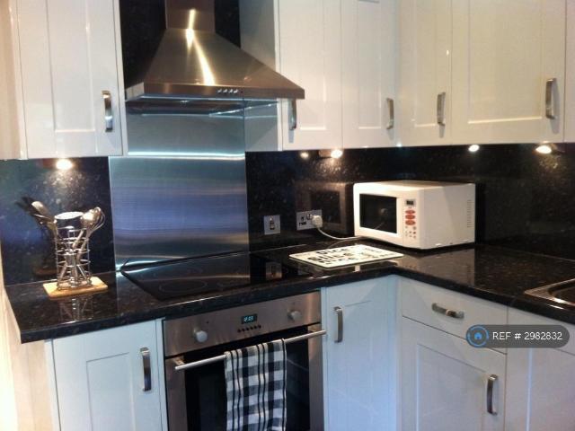 North Deeside Road, Peterculter, AB14 2 bed flat to rent £725 pcm £167 pw