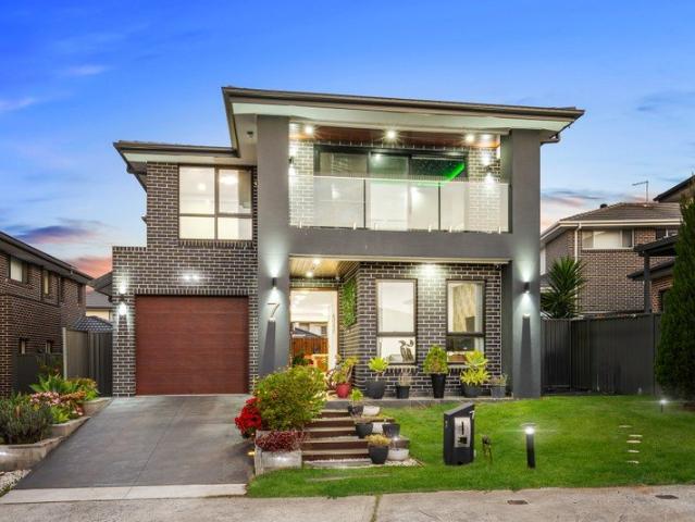 North East Modern Elegance Meets Family Living!