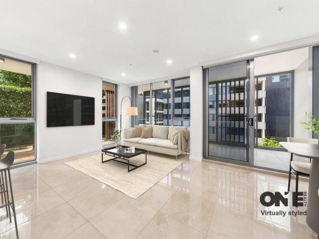 NORTH EAST ASPECT | SPACIOUS 3 BEDROOM | 2 CARS | MERITON