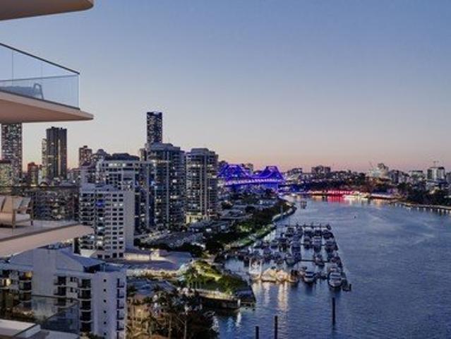 North east facing, high end residence