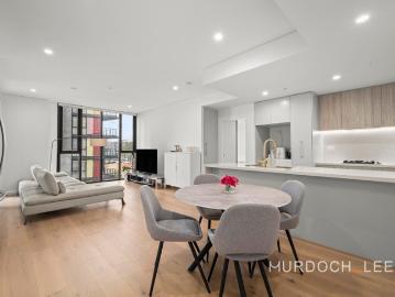 North East Facing Luxury 2 Bed Apartment With EV Charger | Walk to Metro