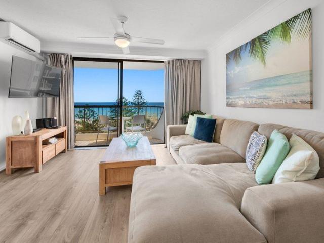 NORTH EAST FACING, RENOVATED BEACHFRONT APARTMENT WITH OCEAN VIEWS