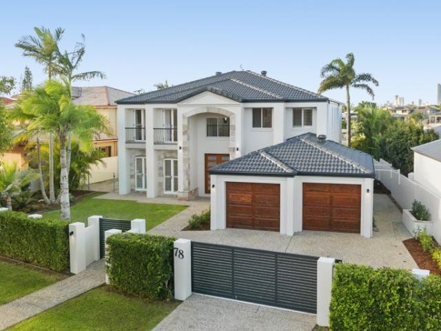 North East Waterfront Entertainer with Skyline Views and Private Pontoon