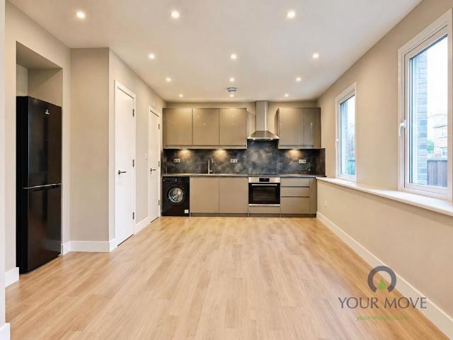 North End, Croydon CR0 1 bed flat to rent £1,425 pcm £329 pw