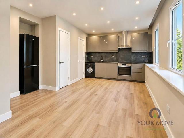 North End, Croydon CR0 1 bed flat to rent £1,490 pcm £344 pw