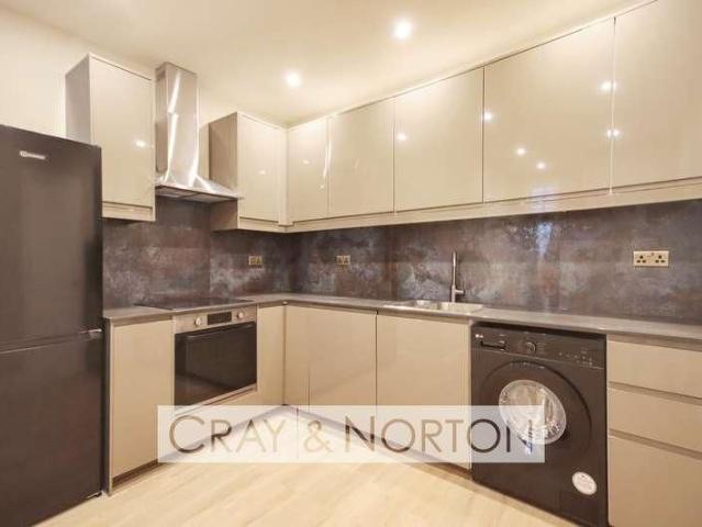 North End, Croydon, CR0