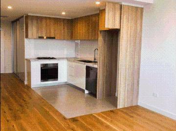 North Facing 1 Bedroom Apartment with Water & City Views
