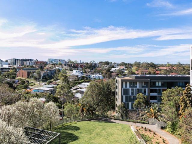 North Facing 2 Apartment In Putney Hill