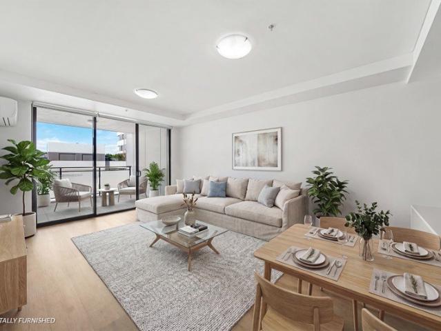 North Facing 2 Bedroom Apartment with & Resort Style Rooftop Amenities