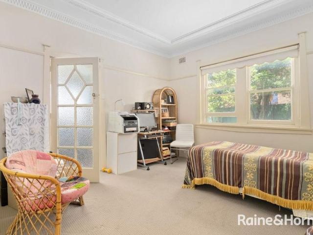 North Facing 2 Bedroom Semi