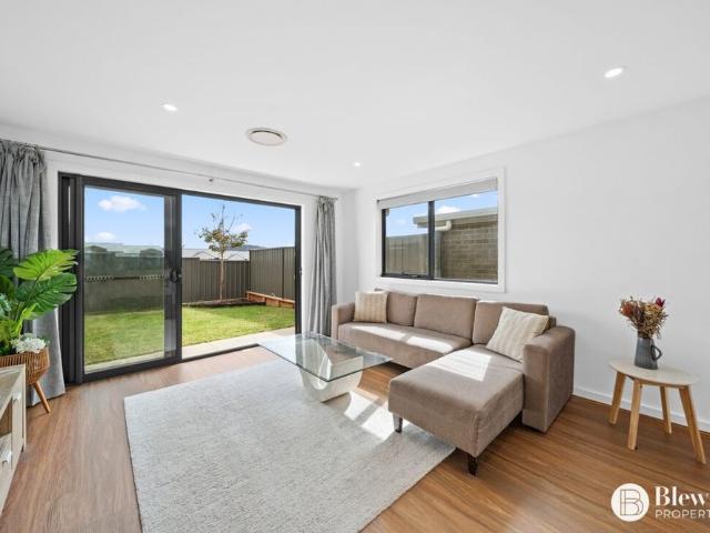 North Facing Courtyard Home