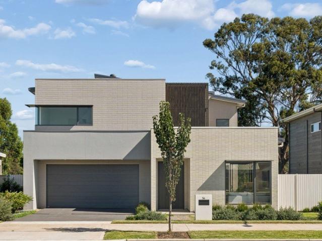 North Facing Contemporary Family Home with Golf Course Views