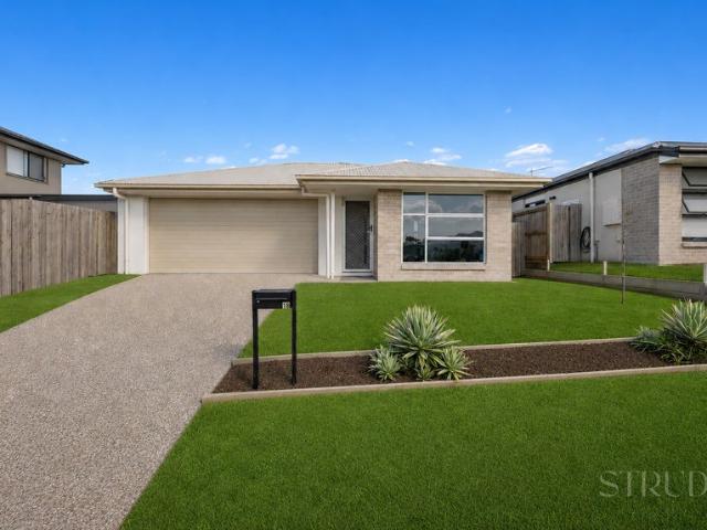 North Facing Contemporary Living with Premium Epoxy Finishes