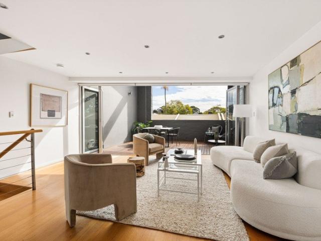 North facing converted warehouse with rooftop entertaining