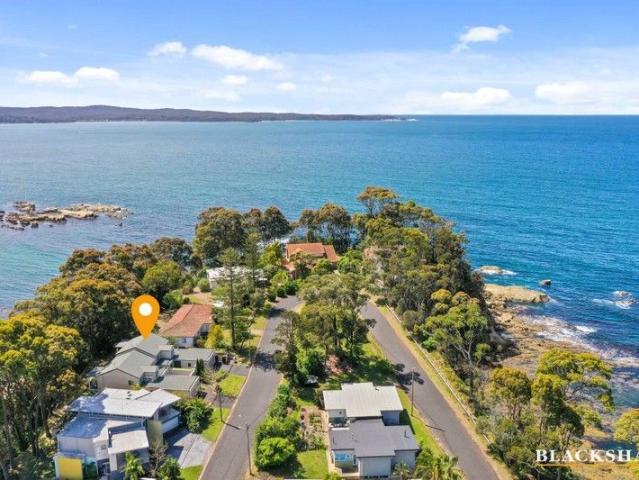 Clifftop Living with Ocean and Beach Views