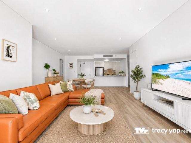 North Facing Apartment with a Private Courtyard in Epping Park