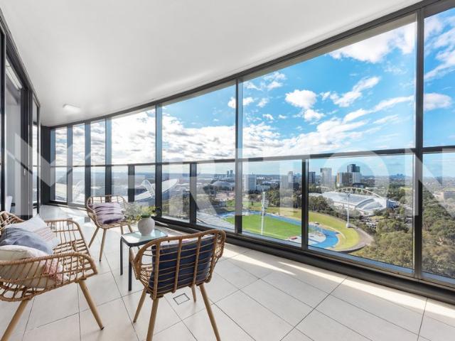 North Facing Apartment with Stadium & City Views The Retreat Aura