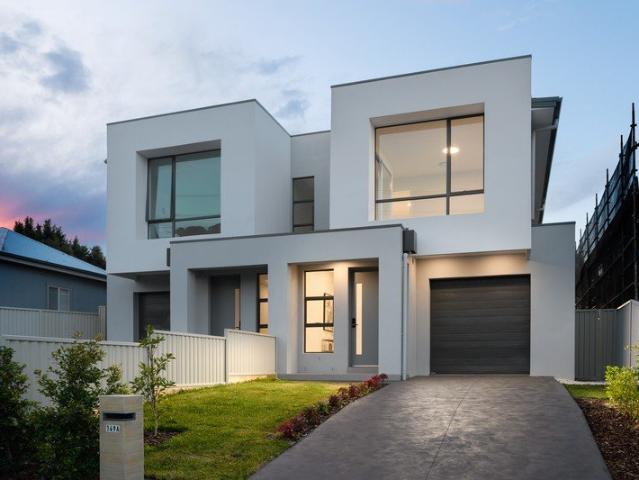 North Facing Architectural Duplex With Luxe Finishes