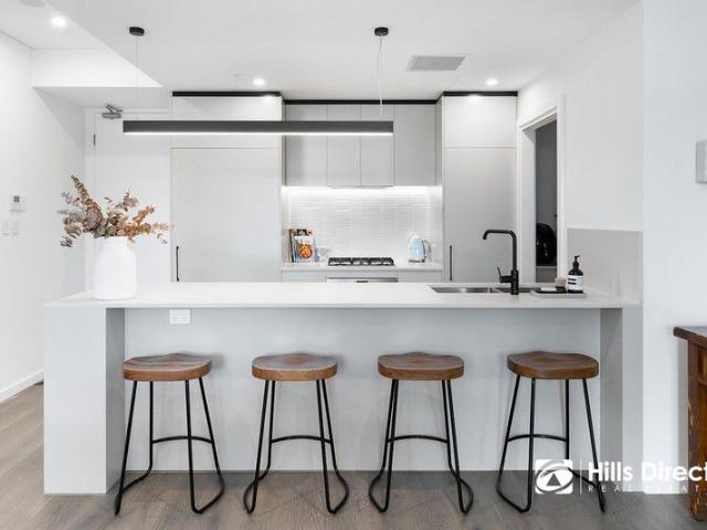 North Facing Bella Vista Elegance in Matthew Pearce Public School Catchment