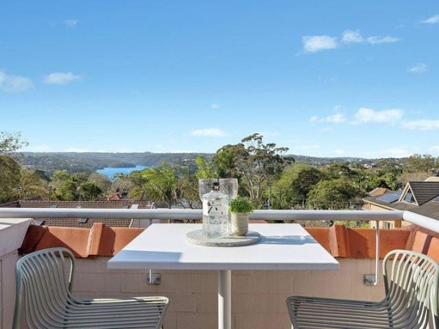 North Facing Entertainers' Retreat with Exclusive Rooftop Terrace and Harbour Views Enter via Lang Street