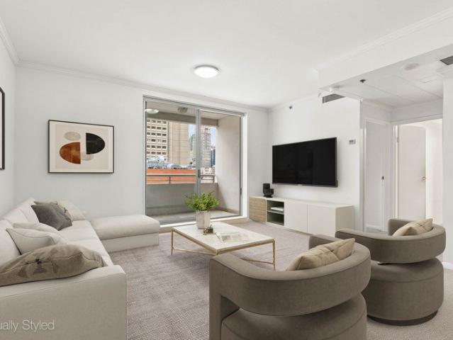 NORTH FACING, ELEVATED OUTLOOK, PRIME MID CITY LOCATION
