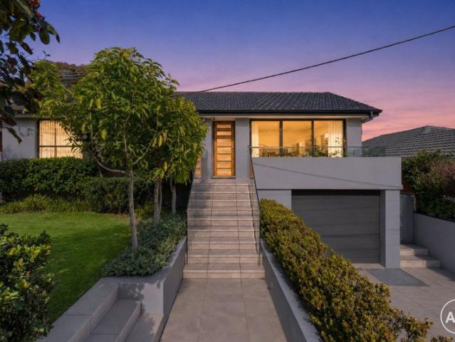 North Facing Family Oasis with Exceptional Lifestyle Convenience