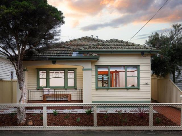 North facing family entertainer in a prime Brunswick pocket