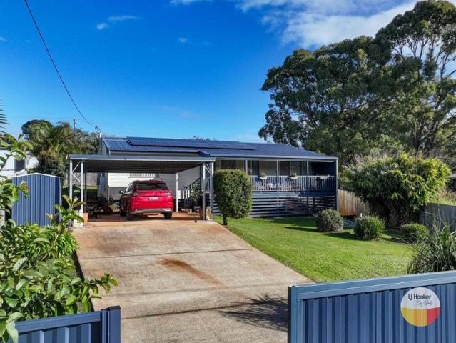 North Facing Family Home on 711sqm in Sought After Laurel Street