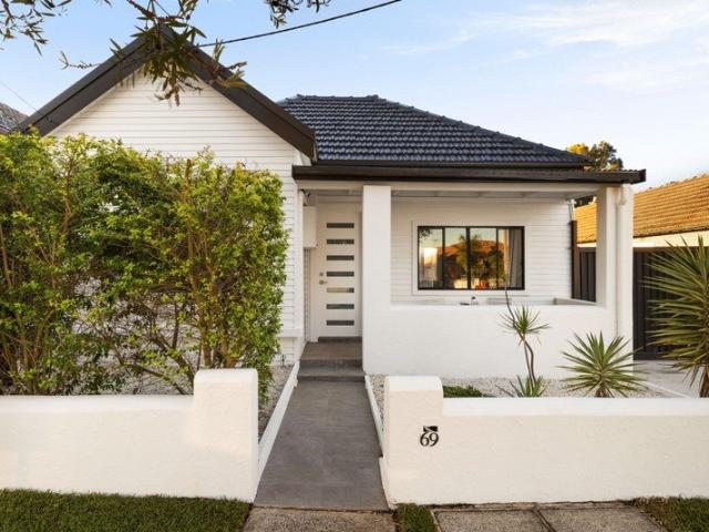 Single level Earlwood home, rebuilt and ready to move in