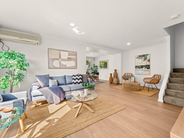 North Facing, Freshly Updated Townhouse in a Top Location!