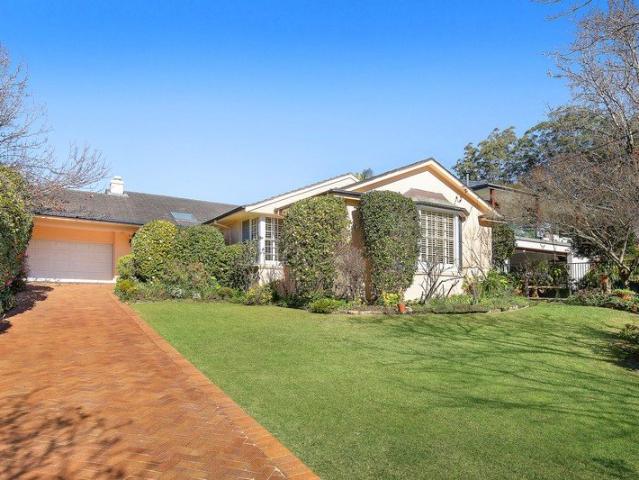 North facing full brick charm, prestige location and easy convenience