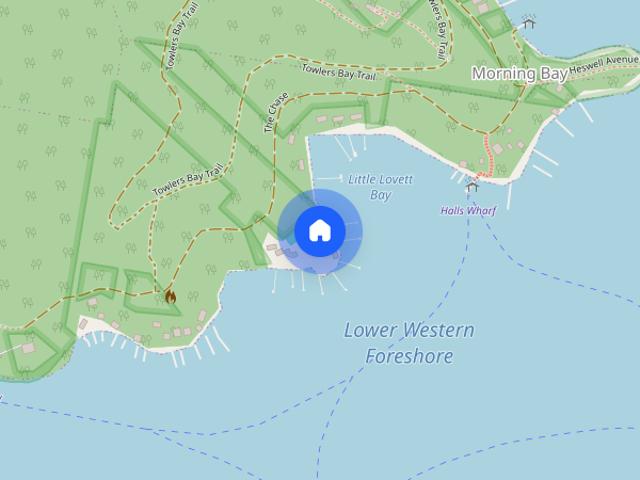 North Facing Fully Furnished Waterfront Home – $1,000 per week available now