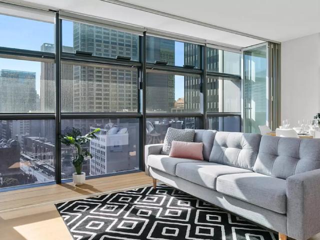 North Facing Furnished 1 Bedroom overlooking the city