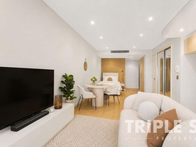 NORTH FACING | HIGH FLOOR | ONE BEDROOM STUDIO | 1 CAR SPACE + 1 STORAGE | PERFECT FOR FIRST HOME BUYER OR INVESTOR