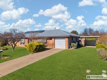 North Facing, Low Maintenance Living in the Heart of Windradyne