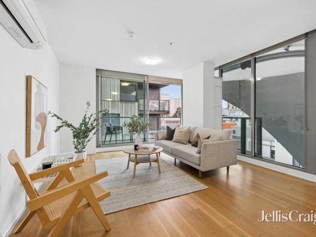 North Facing Living Meets Prahran Lifestyle