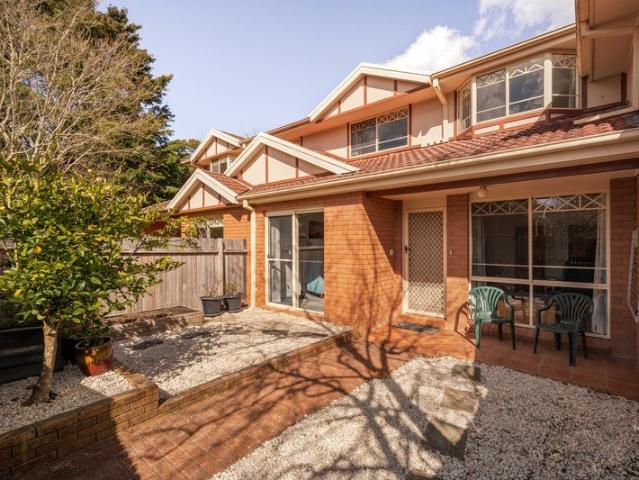 North Facing Living With Everything Close By