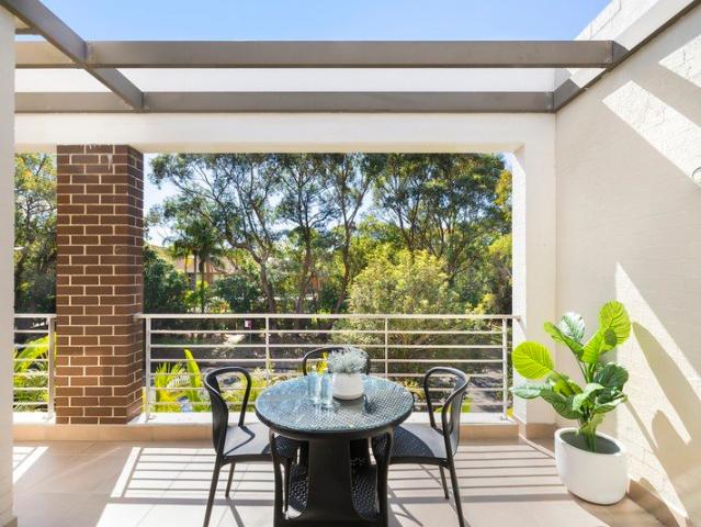 North Facing Lifestyle Apartment with Generous Entertaining