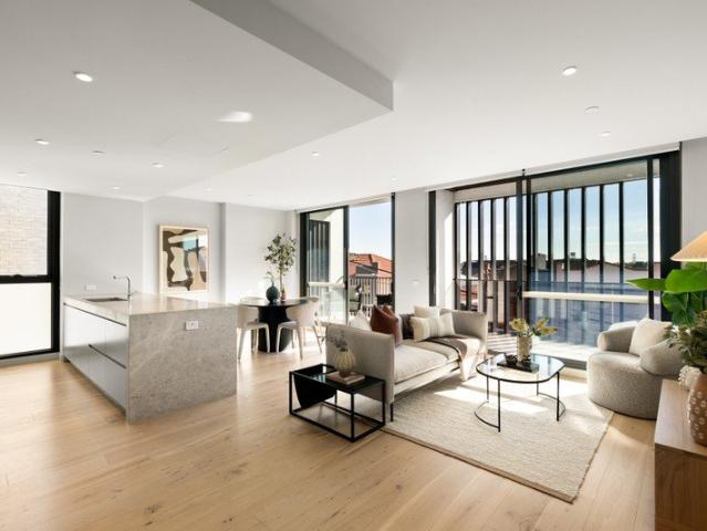 North Facing Luxury in Maitland
