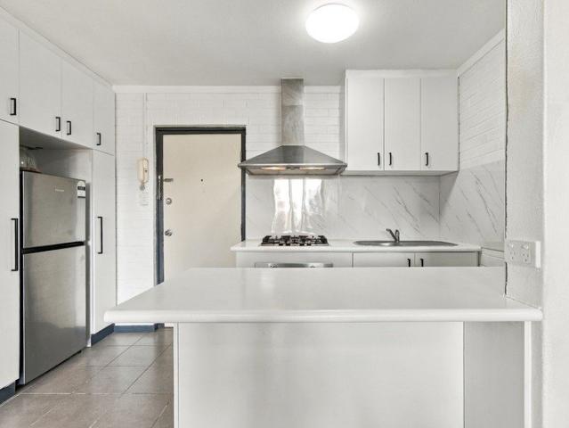 North Facing Modern Apartment