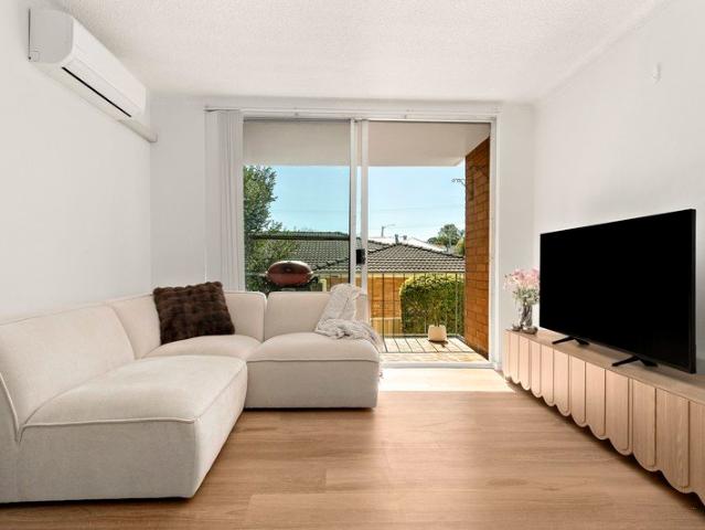 North Facing, Newly Renovated and in the Heart of Adamstown