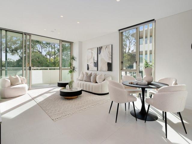North Facing Sanctuary with Private Leafy Outlook