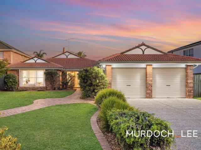 North Facing Single Level Family Haven | Quiet Cul de Sac | Oakhill Drive Public & CTHS Catchment